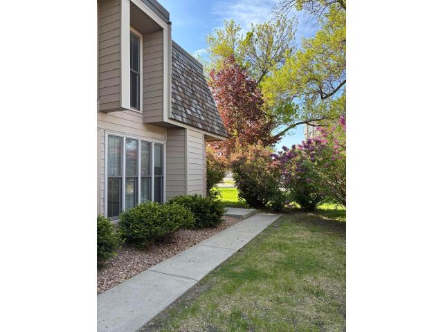 6301 Barrie Road Minneapolis MN 55435 - MLS# 7074510