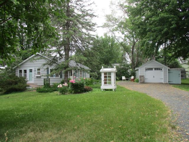 1896 Walter Street Saint Paul MN 55109 - MLS# 7074582