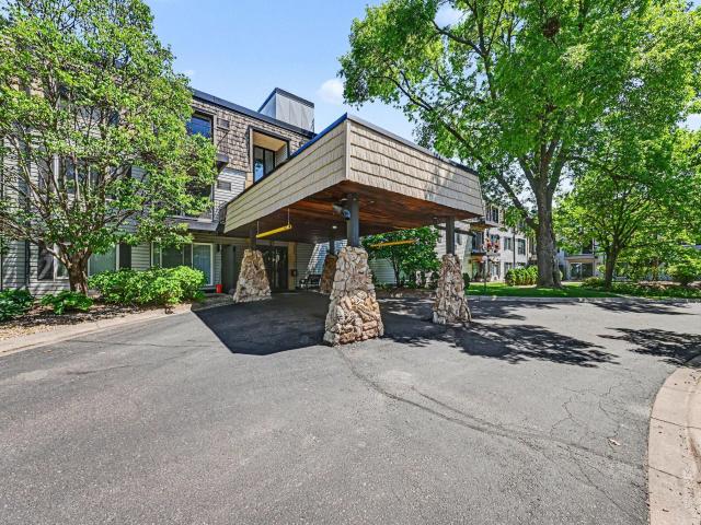 179 Little Canada Road E Unit 237 Saint Paul MN 55117 - MLS# 7074586