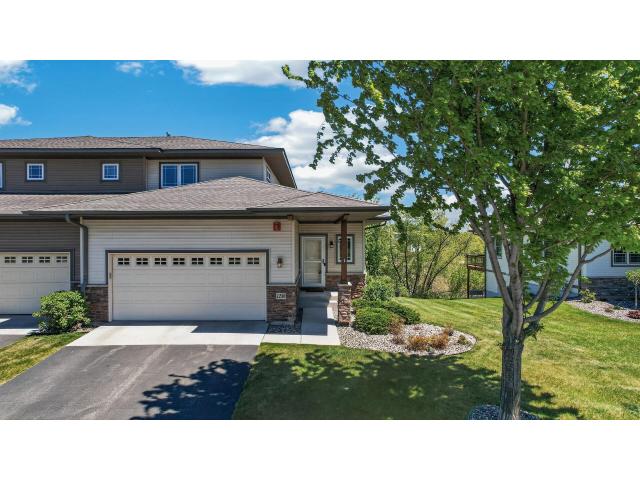 1236 Vernon Drive Carver MN 55315 - MLS# 7074772