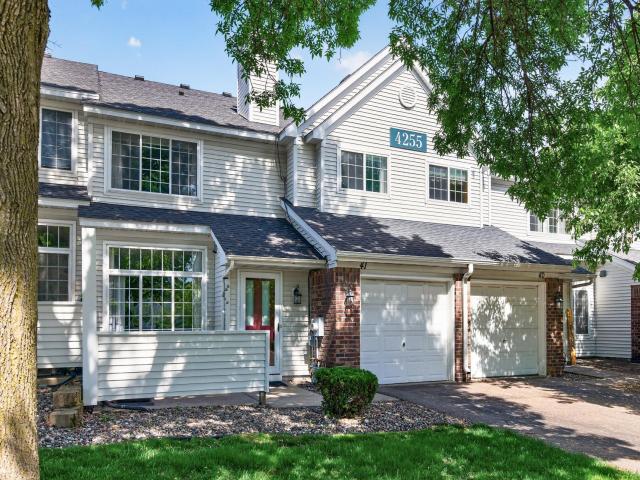 4255 Merrimac Lane N Unit 41 Plymouth MN 55446 - MLS# 7074782