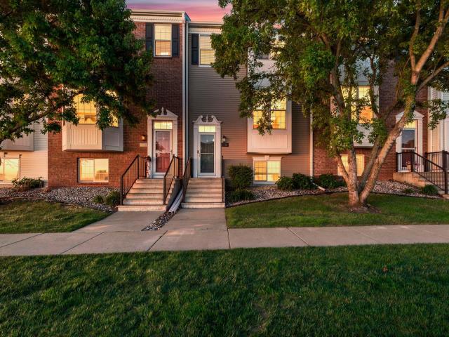 1773 Grove Drive Shakopee MN 55379 - MLS# 7074783