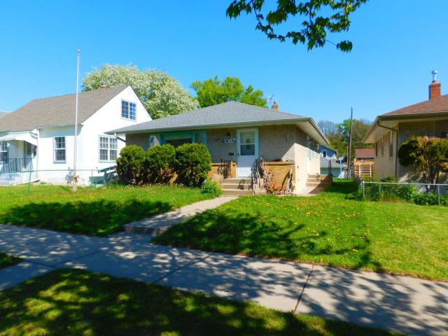 1087 Magnolia Avenue E Saint Paul MN 55106 - MLS# 7074807