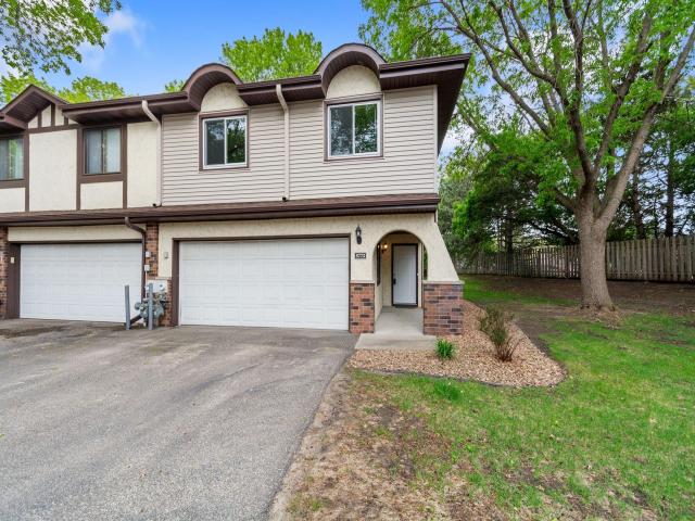 8773 Maplebrook Parkway N Brooklyn Park MN 55445 - MLS# 7074995