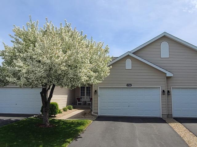 17424 Deerfield Drive SE Prior Lake MN 55372 - MLS# 7075015