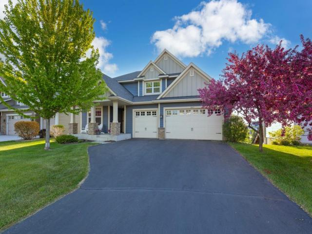 8821 Reflections Road Chanhassen MN 55317 - MLS# 7075071