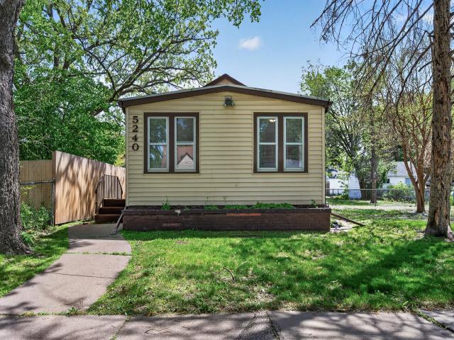5240 Dupont Avenue N Minneapolis MN 55430 - MLS# 7075116