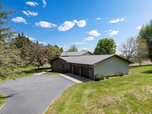170 6th Lane NE Oronoco MN 55960 - MLS# 7075119