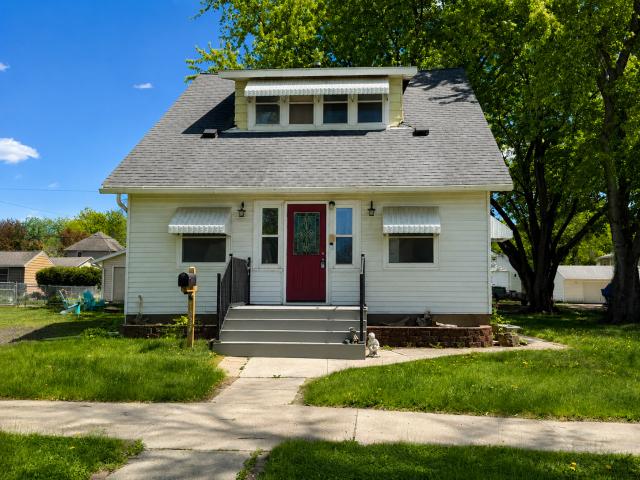 1423 N 2nd Street Mankato MN 56001 - MLS# 7075140