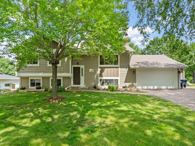 14221 11th Avenue S Burnsville MN 55337 - MLS# 7075164