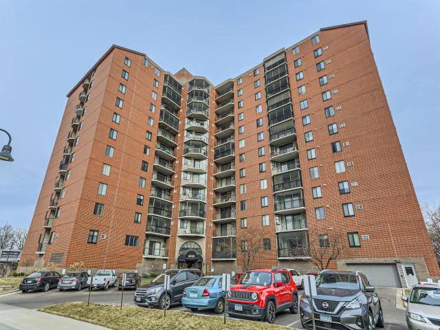 6500 Woodlake Drive Unit 1003 Minneapolis MN 55423 - MLS# 7075211