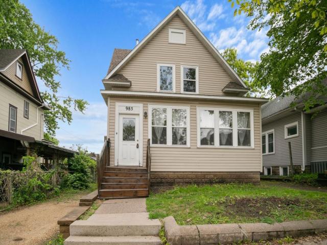 985 5th Street E Saint Paul MN 55106 - MLS# 7075410