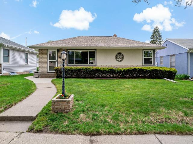 1552 Hoyt Avenue E Saint Paul MN 55106 - MLS# 7075411