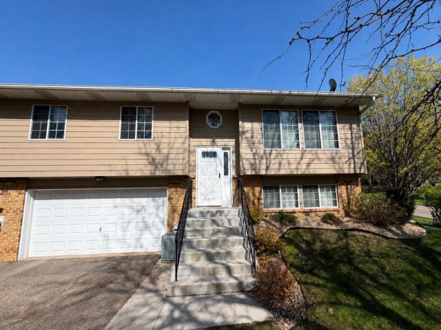 2301 Mailand Road E Saint Paul MN 55119 - MLS# 7075468