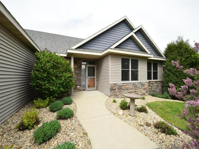 818 Augusta Avenue Zumbrota MN 55992 - MLS# 7075535