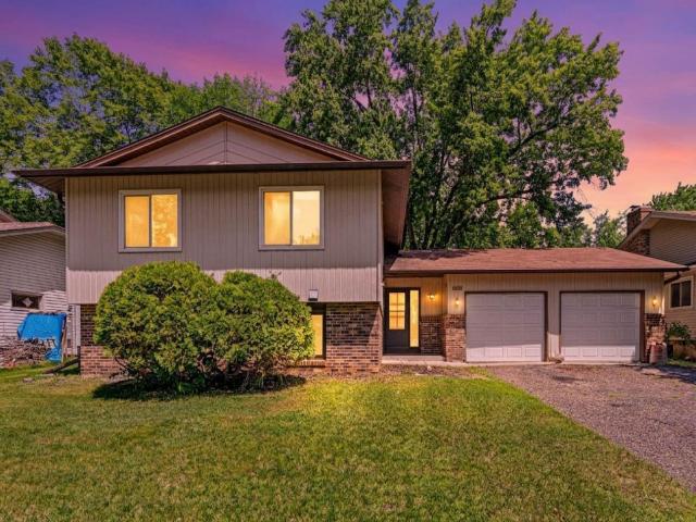 6748 81st Avenue N Brooklyn Park MN 55445 - MLS# 7075645