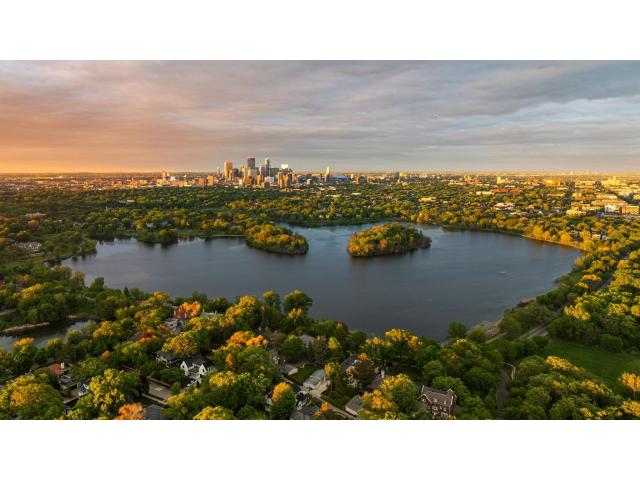 3141 Dean Court Unit 703 Minneapolis MN 55416 - MLS# 7075672