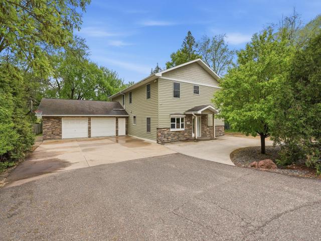 870 County Road F E Saint Paul MN 55127 - MLS# 7075735