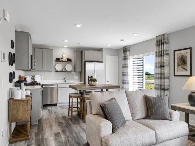 2010 Highview Terrace Shakopee MN 55379 - MLS# 7075877