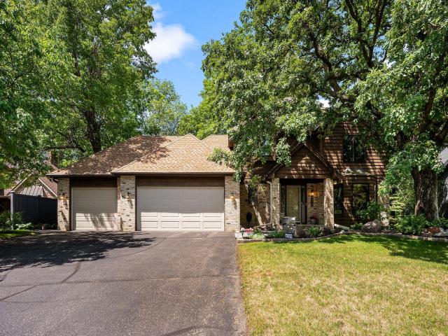 4769 White Oak Court Eagan MN 55122 - MLS# 7075881