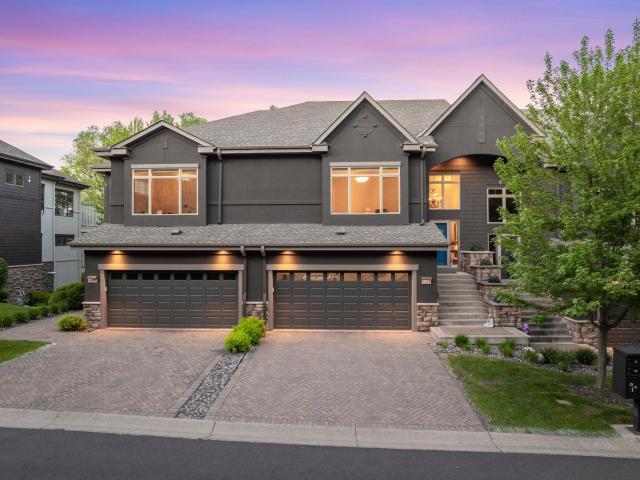 671 Willoughby Way E Minnetonka MN 55305 - MLS# 7075899
