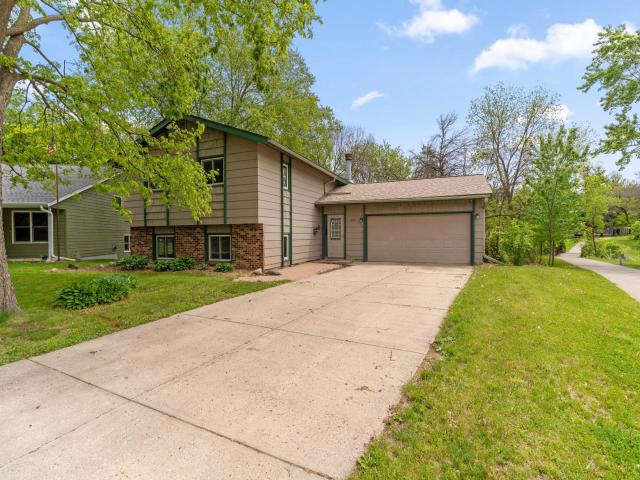 1000 Summerfield Drive Northfield MN 55057 - MLS# 7075978