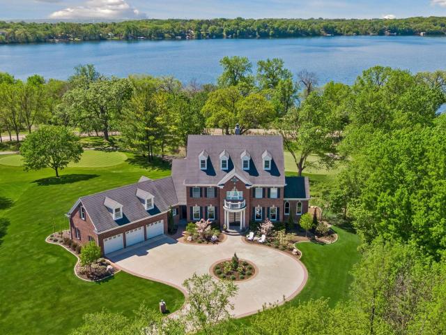 18482 Bearpath Trail Eden Prairie MN 55347 - MLS# 7076049