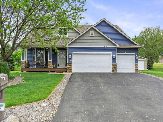 1177 Danube Avenue Shakopee MN 55379 - MLS# 7076074