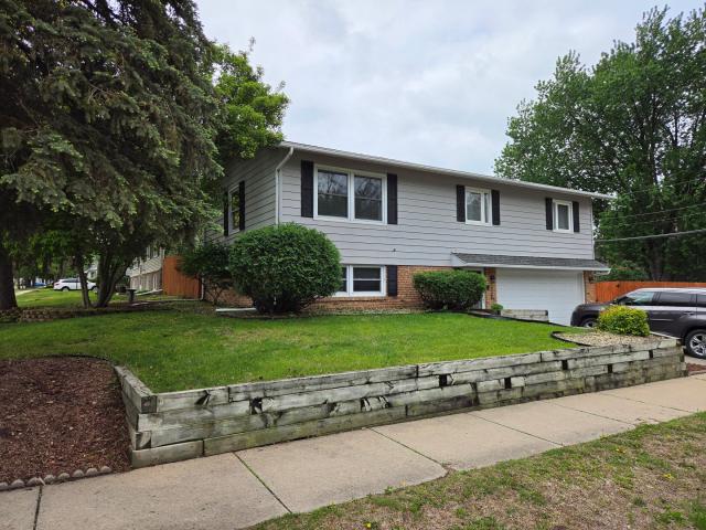 338 27th Street NE Rochester MN 55906 - MLS# 7076156
