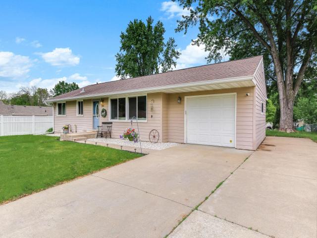 1815 Walnut Street Hastings MN 55033 - MLS# 7076363