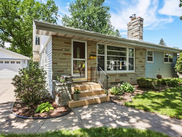 12666 Monterey Avenue S Savage MN 55378 - MLS# 7076451