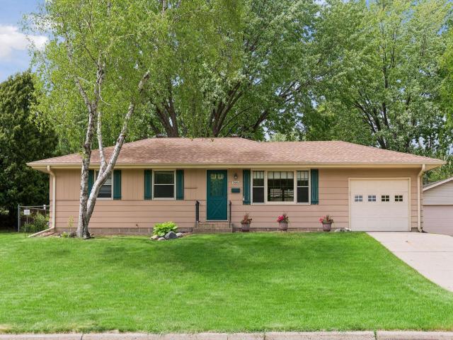 2949 Aquila Avenue N Minneapolis MN 55427 - MLS# 7076472