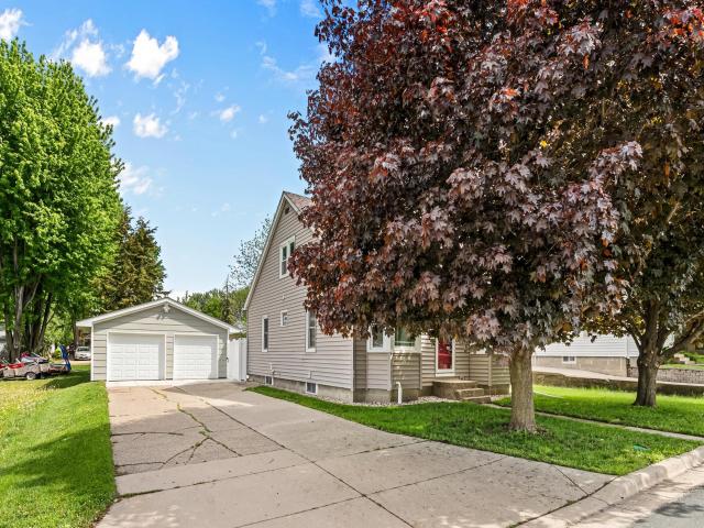 209 4th Street SW New Prague MN 56071 - MLS# 7076506