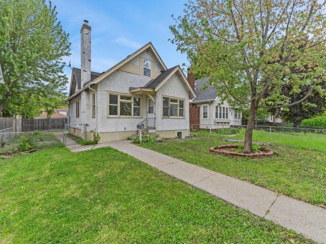 2915 Logan Avenue N Minneapolis MN 55411 - MLS# 7076635