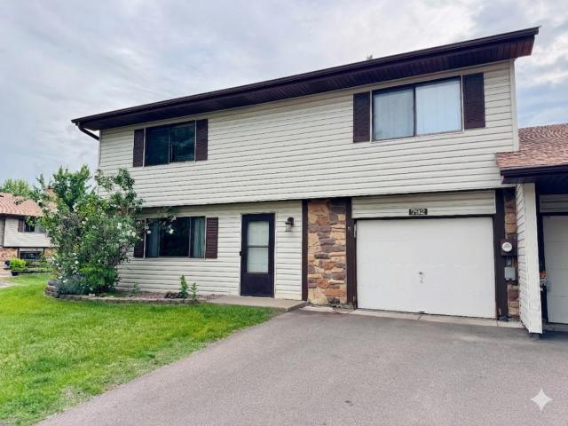 792 Tanglewood Drive Saint Paul MN 55126 - MLS# 7076763