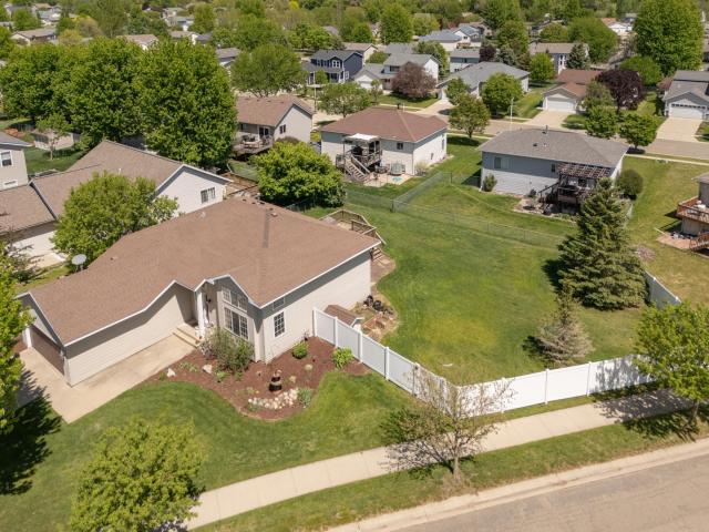 5714 49th Avenue NW Rochester MN 55901 - MLS# 7076775