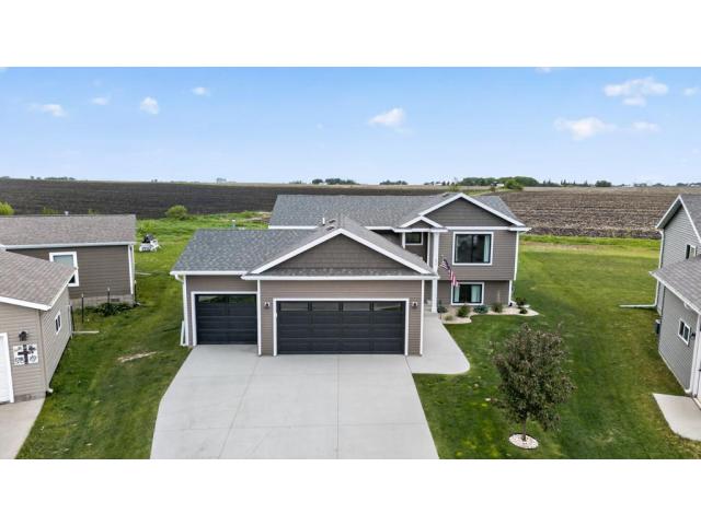 57 4th Avenue SE Kasson MN 55944 - MLS# 7076865