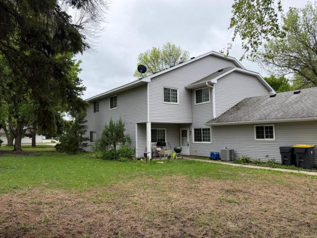 1622 Pleasant View Drive Unit C North Mankato MN 56003 - MLS# 7076905