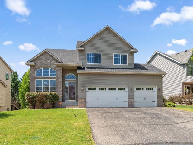 2810 White Eagle Drive Woodbury MN 55129 - MLS# 7076906