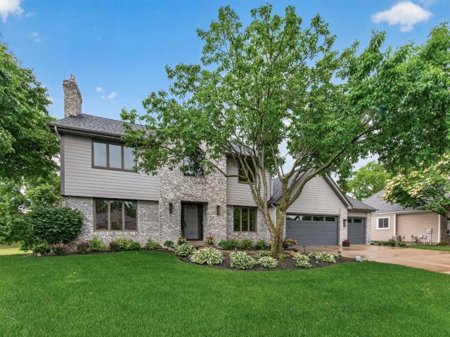 263 Lily Pond Lane Vadnais Heights MN 55127 - MLS# 7076954