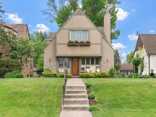 2214 Saint Anthony Parkway Minneapolis MN 55418 - MLS# 7076992
