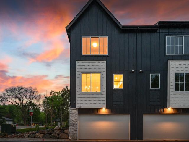 2509 Jansen Avenue White Bear Lake MN 55110 - MLS# 7077191