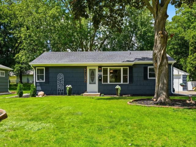 5225 Pennsylvania Avenue N New Hope MN 55428 - MLS# 7077290