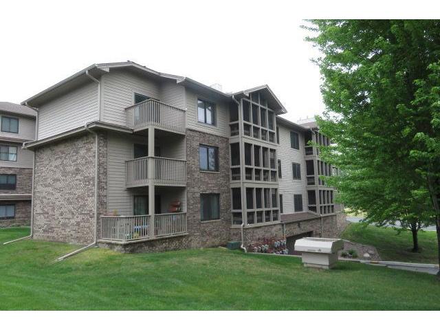 3801 W 98th Street Unit 402 Minneapolis MN 55431 - MLS# 7077315