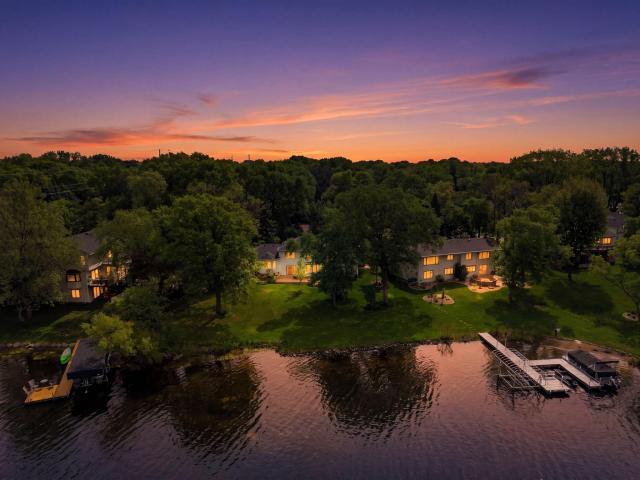 7263 Pineview Lane N Maple Grove MN 55369 - MLS# 7077319
