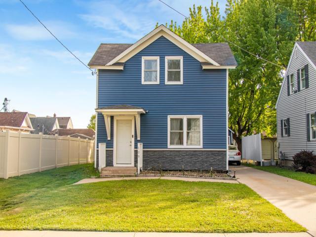 109 N 6th Street Lake City MN 55041 - MLS# 7077409