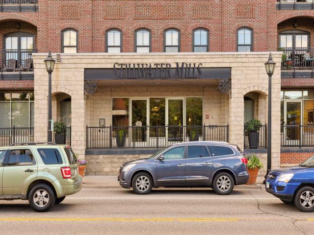 350 Main Street N Unit 252 Stillwater MN 55082 - MLS# 7077572