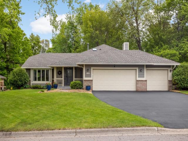 105 Interlachen Road Burnsville MN 55306 - MLS# 7077578