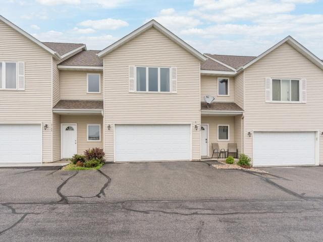 2142 Willow Trail North Mankato MN 56003 - MLS# 7077588
