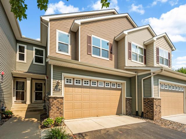9531 Declaration Drive Chanhassen MN 55317 - MLS# 7077873